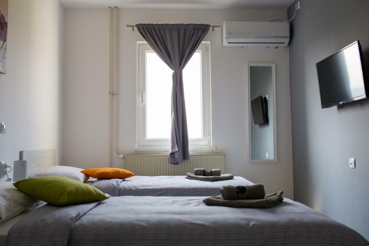 La Casa Hostel นิส ภายนอก รูปภาพ